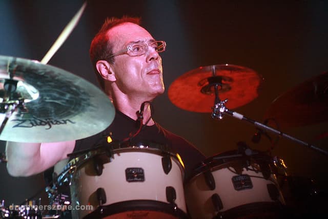 Vinnie Colaiuta